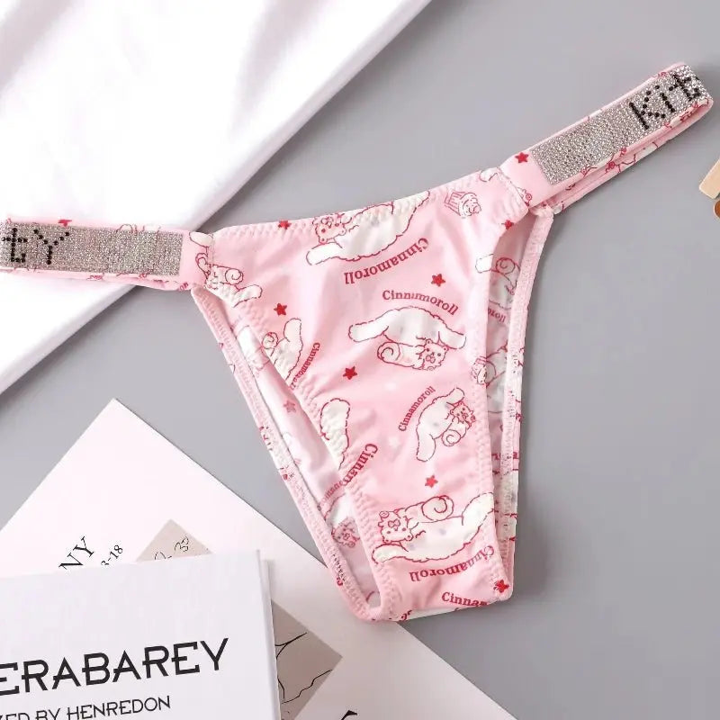 Kawaii Tanga Damen – Hello Kitty Anime Panties mit Strass - Erofantasy